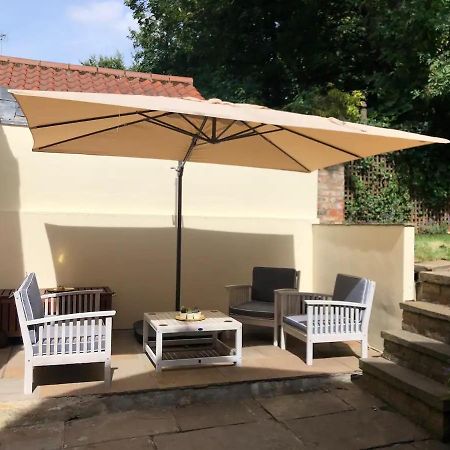 Garden House Villa York Luaran gambar